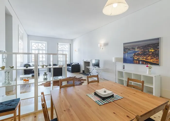 Viriato By Pcale Apartment